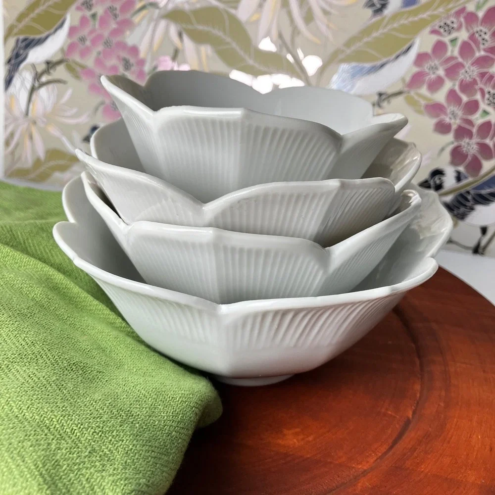 VTG Lotus Petal Bowls Set of 4 White Mid Century Japanese Porcelain Replacements